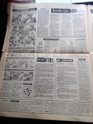 Akşam Gazetesi - Turkish Newspaper - 11 Nisan 1968 - Osman Bölükbaşı namuslu Aydın'a ihtiyaç var dedi - Öfkeli Zenciyi doktor King durdurabiliyordu - Amerika'da siyah ve beyaz yazan Mehmet  Biber - Ilımlı zenci Lider Martin Luther King - devlet bakanını yuhaladığı iddia edilen öğrencilerden Bozkurt Nuhoğlu arkadaşlarının omuzunda fotoğraf - bıkmadan usanmadan yorulmadan yazan Çetin Altan - haremde aşk yazan Orhan Koloğlu - Hülya Koçyiğit'i bekleyenler üzüldü - Tezel'lerin partisi Fotoğrafı - Arçelik tam sayfa ilan - Eskişehir genel kaptanı Aydın Begiter istifa etti - bandırma'yı eleyen Galatasaray yarı finalde Fotoğrafı - Futbol Federasyonu Başkanı Orhan Şeref Apak Faruk Şükrü ve Ali'yi altın madalyaya aday gösterdi - Talay Erker ödül kazandı fotoğraf - İsmet Gümüşdere 2. Sergisini açıyor - Göztepe-beşiktaş maçı için iddialı geliyor - at yarışları tahmini yazan Şükrü Yurderi - Beşiktaş kız voleybol takımı hükmen mağlup - Doktor King'in öldürülmesi ve çıkan olaylar