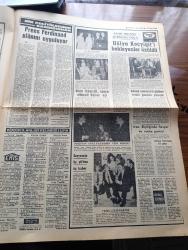 Akşam Gazetesi - Turkish Newspaper - 11 Nisan 1968 - Osman Bölükbaşı namuslu Aydın'a ihtiyaç var dedi - Öfkeli Zenciyi doktor King durdurabiliyordu - Amerika'da siyah ve beyaz yazan Mehmet  Biber - Ilımlı zenci Lider Martin Luther King - devlet bakanını yuhaladığı iddia edilen öğrencilerden Bozkurt Nuhoğlu arkadaşlarının omuzunda fotoğraf - bıkmadan usanmadan yorulmadan yazan Çetin Altan - haremde aşk yazan Orhan Koloğlu - Hülya Koçyiğit'i bekleyenler üzüldü - Tezel'lerin partisi Fotoğrafı - Arçelik tam sayfa ilan - Eskişehir genel kaptanı Aydın Begiter istifa etti - bandırma'yı eleyen Galatasaray yarı finalde Fotoğrafı - Futbol Federasyonu Başkanı Orhan Şeref Apak Faruk Şükrü ve Ali'yi altın madalyaya aday gösterdi - Talay Erker ödül kazandı fotoğraf - İsmet Gümüşdere 2. Sergisini açıyor - Göztepe-beşiktaş maçı için iddialı geliyor - at yarışları tahmini yazan Şükrü Yurderi - Beşiktaş kız voleybol takımı hükmen mağlup - Doktor King'in öldürülmesi ve çıkan olaylar