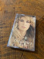 YAĞMUR - İSTANBUL SENİN OLSUN - KASET (JELATİNİNDE)