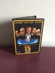 Efemera - Dvd Film Kısık Ateşte 15 Dakika Metin Akpınar Ata Demirer Haluk Bilginer Özkan Uğur Eyşan özhim Janset Cezmi Baskın Aysun Kayacı - kitantik - kitaLog