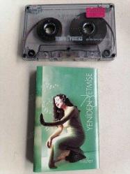 NİLÜFER - YENİDEN YETMİŞE  -  TÜRKİYE 1998  BASIM - KASET ALBÜM