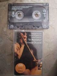 SONER OLGUN - ’ İYİ BAYRAMLAR ’ BOŞLUĞA RESİMLER ÇİZENLER KULÜBÜ’NÜN BÜTÜN ÜYELERİNE  -2. EL KASET