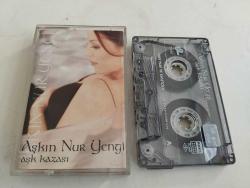 Aşkın Nur Yengi – Aşk Kazası - 1999 Türkiye Basım  2. El Kaset Albüm