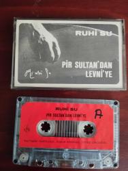 Ruhi Su –  Pir Sultan’dan Levni’ye  -  Türkiye Basım Kaset Albüm/ Kağıt Baskı-2.el