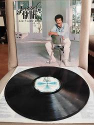 LIONEL RICHIE - CAN’T SLOW DOWN - 1983 ALMANYA  BASIM 33 LÜK ALBÜM LP PLAK-2.EL