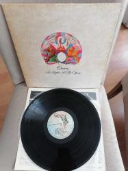 QUEEN - A Night At The Opera - 1975 Japonya Basım - 33 lük LP Plak Albüm - Obi’siz 2. EL