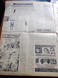 Akşam Gazetesi - Turkish Newspaper - 17 Eylül 1966 - Naaş katafalka konuldu Cemal Gürsel'e son saygı duruşu yapılıyor - hükümet yas kararı vermediği halde polis eğlence yerlerini kapattı - milli yas skandalı - Ankara orduevinde düğün yapıldı - Doktorlar Melahat Gürsel'in devamlı sigara içmesini engelleyemiyor - Süleyman Demirel'in hasta olduğu açıklandı - Kıbrıs'ta 12 Türk köyü abluka altına alındı - sahne sanatkarı Cemal Sahir ağır hasta Fotoğrafı - Amerika Türkiye'den 150 terzi istedi - Şaka mı ediyorsunuz Demirel yazan Çetin Altan - Yargıtay başkanının sözleri ve saldırılar yazan Profesör Muammer Aksoy - alarm tertibatlı Akbank banka binası hizmete açıldı - Hürrem Sultan'ın sonu ve sonrası yazan ve çizen Ratip Tahir Burak - Johnny Hallyday ne için intihara kalkıştı - Beatles grubunun kuruluşundan bu yana John Lennon ilk defa tıraş oldu Fotoğraf - Türkiye'de sporu yapılmayan yarışa katılıyoruz - motosiklet milli takımımız Yarın Bulgaristan'da yarışacak - Hüseyin Alp Altınordu'da