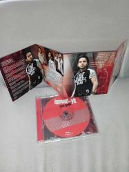 Cd İsmail YK bas gaza albümü. Orijinal. Disk 10 üzerinden 9.5 sorunsuz çalışıyor. koleksiyonluk