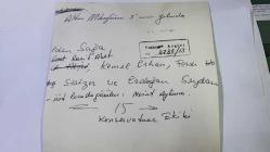 1967 HÜRRİYET ALTIN MİKROFON YARIŞMASI ORİJİNAL FOTOĞRAFI - 18 x 18 cm EBADINDA - 1967 HÜRRİYET ALTIN MİKROFON YARIŞMASI, MASASINDA YERİNİ ALMIŞ OLAN KONSERVATUAR EKİBİNDEN  1. KUŞAK TÜRK BESTECİLERİNDEN RAŞİT ABED, KEMAL ERHAN, AVUSTURYA ASILLI TÜRK PİYANİST FERDİ ŞTATZER ve ÜNLÜ KEMANCI ve DOKTOR ERDOĞAN SAYDAM AYNI KREDELER. ARKA MASADA SOLDA YER ALAN İSE ROCK SANATÇISI MESUT AYTUNCA'DIR... 24 ŞUBAT 1967. ÖZEL ARŞİV