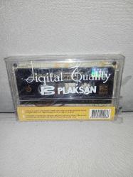 Kaset Ahmed Arif Hasretinden Prangalar Eskittim. Orijinal. ambalajında. sıfır.