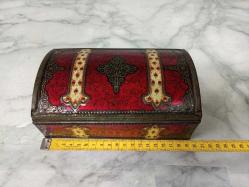 1986'ya Ait Metal Sakız - Dikiş/Takı Kutusu