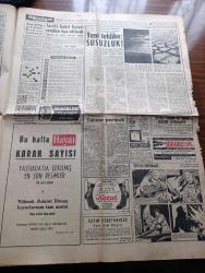 Hürriyet Gazetesi -  Turkish Newspaper - 17 Eylül 1961 - Fatin Rüştü Zorlu Ve Hasan Polatkan İdam Edildi - Adnan Menderes'in Hastalığı Geçmediği İçin Hakkındaki Ölüm Cezası Dün İnfaz Olunamadı - Yassıada Sanıkları Kayseri Cezaevinde Bekleniyor - Adana'da Yoklama Kemal Satır Kaybetti - Adnan Menderes'in Eşi Berrin Menderes Dün Sabah Parti Liderlerine Telefon Etti - müebbet hapse mahkum olanların cezalarını çekeceği İmralı adası Fotoğrafı - Adalet Partisi Ege Teşkilatında Çözülmeler Var - Dört Parti'nin Genel Başkanı Cemal Gürsel İle Görüştüler - karaköy'de tesis edilen Yeni Çarşı Fotoğrafı - ÇBS Boya - Alsancak Stadındaki Maçta Galatasaray 1 Göztepe 1 - Fenerbahçe Ankaragücü'nü Dünkü Maçta 2 1 Yendi - Metin Oktay'lı Palermo Bugün Catania İle Oynuyor fotoğraf - Lefter Küçükandonyadis - Fatoş Çizgi Roman - Güngörmüşler Çizgi Roman -  Toto Maçında Hacettepe Galip - Beşiktaş'ın Beraberlikle Golü Fotoğraf - İzmir fuarını 1,5 milyon kişi ziyaret etti - Kerim Han ile Anuşka evlenecekler Foto