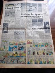 Hürriyet Gazetesi -  Turkish Newspaper - 17 Eylül 1961 - Fatin Rüştü Zorlu Ve Hasan Polatkan İdam Edildi - Adnan Menderes'in Hastalığı Geçmediği İçin Hakkındaki Ölüm Cezası Dün İnfaz Olunamadı - Yassıada Sanıkları Kayseri Cezaevinde Bekleniyor - Adana'da Yoklama Kemal Satır Kaybetti - Adnan Menderes'in Eşi Berrin Menderes Dün Sabah Parti Liderlerine Telefon Etti - müebbet hapse mahkum olanların cezalarını çekeceği İmralı adası Fotoğrafı - Adalet Partisi Ege Teşkilatında Çözülmeler Var - Dört Parti'nin Genel Başkanı Cemal Gürsel İle Görüştüler - karaköy'de tesis edilen Yeni Çarşı Fotoğrafı - ÇBS Boya - Alsancak Stadındaki Maçta Galatasaray 1 Göztepe 1 - Fenerbahçe Ankaragücü'nü Dünkü Maçta 2 1 Yendi - Metin Oktay'lı Palermo Bugün Catania İle Oynuyor fotoğraf - Lefter Küçükandonyadis - Fatoş Çizgi Roman - Güngörmüşler Çizgi Roman -  Toto Maçında Hacettepe Galip - Beşiktaş'ın Beraberlikle Golü Fotoğraf - İzmir fuarını 1,5 milyon kişi ziyaret etti - Kerim Han ile Anuşka evlenecekler Foto