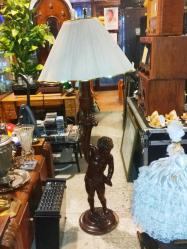 19608-MUHTEŞEM GÜZELLİKDE AHŞAP EL OYMASI ÇOCUK FİGÜRLÜ LAMBADER