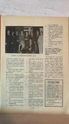 EGE BÖLGESİ LİON DERGİSİ - NİSAN 1957 YIL: 1 SAYI: 3 ENVER ŞENERDEM - TURAN TAMAR - SAKIP SÜMER - ÖNAL BAŞAK - TAMER KEMAHLIOĞLU - SELAMİ AKKUM - EMİN KUNGUR - BİHTER PEKİN - FAİKA KESTELLİ - RENE MARGONATO - MÜNİP TARHAN  İNSANLARIN BİRBİRİNE İHTİYACI VAR - KARDEŞÇE LİONİZMİN DIŞA DÖNÜKLÜĞÜ - LİONİZM ÜZERİNE -  TAM TAKIM EKSİKSİZ 34 SAYFA