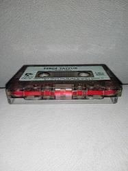 Kaset Ferdi Tayfur haram oldu albümü. Orijinal dönem Kağıt Baskı. Kartoneti yok. baştan sona dinlendi. sadece bir yüzünde kasetin süresi boş kalmasın diye, sona eklenen sözsüz müzikte 3 saniye kayıp var.