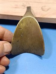 K121----YAŞLI PİRİNÇ KERATA-AYAKKABI ÇEKECEĞİ