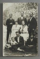 ZONGULDAK / ARKASI OSMANLICA YAZILI HALI ÜSTÜ AİLE FOTOĞRAFI...