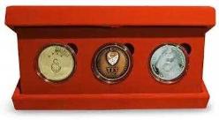 ÖZEL KADİFE KUTUSUNDA 2022/2023 SÜPER LİG ŞAMPİYONU SERTİFİKALI GALATASARAY SET