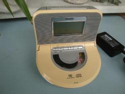 PHILIPS AJ130 PORTATİF CD PLAYER / FM TUNER & CLOCK + ADAPTÖR ( CD ÇALAR - SAATLİ & ALARMLI DİJİTAL FM RADYO ) - Açıklamayı Okuyunuz