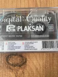 Türk Müziğinde Keman İle Ölmeyen Şarkılar 1 - İlyas Tetik Kaset ( Jelatinli - Ambalajında )