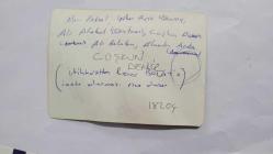 COŞKUN DEMİR'İN ORİJİNAL FOTOĞRAFI - 12 x 9 cm EBADINDA - COŞKUN DEMİR, SPİKER AYŞE YÜCESOY, YÖNETMEN ALİ ATAKUL ve ALAADDİN ARDA YAN YANA HATIRA POZU VERİRLERKEN ÇEKİLMİŞ BİR KARE