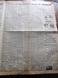 Akşam Gazetesi - Turkish Newspaper - 13 Haziran 1960 - geçici anayasa dün gece ilan edildi - muhakeme kararı vermek üzere yüksek soruşturma kurulu sabıkları yargılamak için de Yüksek Adalet divanı kurulacak - idam kararları milli birlik komitesinin tasdikinden geçecek - memleket aydınları diyor ki nispi temsille seçim Türkiye için zarurettir - Vatan cephelerine 15 milyon lira harcanmış - hazine'ye alyans yağmuru arttı - milli birlik komitesinin üyelerinin adı açıklandı - Cemal Madanoğlu - 27 Mayıs inkılabının sevinci denizde ve karada kutlandı Fotoğraflar - Diyanet İşleri Başkanı Ömer Nasuhi Bilmen din siyasete alet edilmez diyor - üniversitede miting - milli birlik komitesi başkanı Cemal Gürsel - İstanbul'da bugün bu gece sinema programı - kız kulesi kahramanı yazan A. Ziya Kozanoğlu çizen Suat Yalaz - Florya dinlenme evleri için bugün kura çekiliyor - Fenerbahçe Beşiktaş'ı Ankara'da 1-0 yendi fotoğraflar - Beşiktaş maçtan evvel şampiyonluk kupası ile Şeref turu attı Fotoğrafı