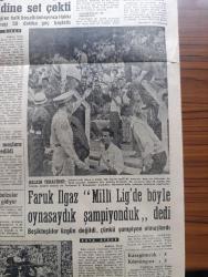 Akşam Gazetesi - Turkish Newspaper - 13 Haziran 1960 - geçici anayasa dün gece ilan edildi - muhakeme kararı vermek üzere yüksek soruşturma kurulu sabıkları yargılamak için de Yüksek Adalet divanı kurulacak - idam kararları milli birlik komitesinin tasdikinden geçecek - memleket aydınları diyor ki nispi temsille seçim Türkiye için zarurettir - Vatan cephelerine 15 milyon lira harcanmış - hazine'ye alyans yağmuru arttı - milli birlik komitesinin üyelerinin adı açıklandı - Cemal Madanoğlu - 27 Mayıs inkılabının sevinci denizde ve karada kutlandı Fotoğraflar - Diyanet İşleri Başkanı Ömer Nasuhi Bilmen din siyasete alet edilmez diyor - üniversitede miting - milli birlik komitesi başkanı Cemal Gürsel - İstanbul'da bugün bu gece sinema programı - kız kulesi kahramanı yazan A. Ziya Kozanoğlu çizen Suat Yalaz - Florya dinlenme evleri için bugün kura çekiliyor - Fenerbahçe Beşiktaş'ı Ankara'da 1-0 yendi fotoğraflar - Beşiktaş maçtan evvel şampiyonluk kupası ile Şeref turu attı Fotoğrafı