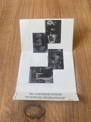 The Beatles - Past Masters - Volume 2 Kağıt Baskı Kaset (Kartonetin ön tarafnda sticker yapıştırılmış, Şarkı isimleri üstünde fosforlu kalemle çizikler var)