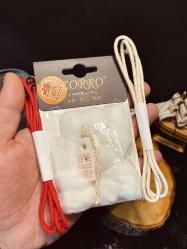 ÇAKMAK BAKIM KİTİ PAMUK KEÇE KIRMIZI VE BEYAZ RENKLİ ESKİ ANTİKA BENZİNLİ ÇAKMAK FİTİLLERİ 1 METRE KLAVUZLU FİTİL