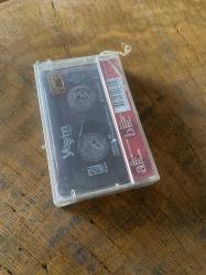 YEŞİM - VALİZ - KASET (JELATİNİNDE)