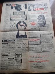 Vatan Gazetesi - Turkish Newspaper - 18 Aralık 1954 - huzurun sırları yazan Ahmet Emin Yalman Başmakale - Yunan hükümeti şiddetli ve ciddi tedbirler alıyor - Atina'da bugün yapılacak mitingler - Papagos hadiseleri takbih ettiğini bildirdi - Selanikte Amerikan konsolosluğu önünde toplanmaya çalışan nümayişçileri çelik miğferli jandarmalar coplarla dağıtmaya çalışırlarken Fotoğrafı - Celal Bayar'a kıbrıs'tan Sevinç telgrafları çekildi - başvekil Adnan Menderes yeni yatırımlar yapılacağını söyledi - Zafer gazetesinde çıkan garip bir yazı - otomobil sevdası Yazan İsmail Ateş Yazı Dizisi - Taksim Harbiye arasında caddeler açık hava garajı haline geldi fotoğraf - 40 sandık sahte bal yakalandı - Ziraat Bankası - Gripin - İstanbul Ankara İzmir Radyosu Programı - Good Year lastikleri - bulmaca - Doktor Rifat İnsel - İstanbul Konya Ve Ankara'da Mevlana anması yapıldı Fotoğrafı - kira kanunu karma komisyonu verildi - İzmir valiliği'ne tayin edilen Kemal Hadımlı Fotoğrafı - Venizelos Kıbrıs fikri