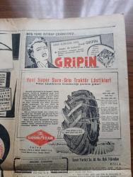 Vatan Gazetesi - Turkish Newspaper - 18 Aralık 1954 - huzurun sırları yazan Ahmet Emin Yalman Başmakale - Yunan hükümeti şiddetli ve ciddi tedbirler alıyor - Atina'da bugün yapılacak mitingler - Papagos hadiseleri takbih ettiğini bildirdi - Selanikte Amerikan konsolosluğu önünde toplanmaya çalışan nümayişçileri çelik miğferli jandarmalar coplarla dağıtmaya çalışırlarken Fotoğrafı - Celal Bayar'a kıbrıs'tan Sevinç telgrafları çekildi - başvekil Adnan Menderes yeni yatırımlar yapılacağını söyledi - Zafer gazetesinde çıkan garip bir yazı - otomobil sevdası Yazan İsmail Ateş Yazı Dizisi - Taksim Harbiye arasında caddeler açık hava garajı haline geldi fotoğraf - 40 sandık sahte bal yakalandı - Ziraat Bankası - Gripin - İstanbul Ankara İzmir Radyosu Programı - Good Year lastikleri - bulmaca - Doktor Rifat İnsel - İstanbul Konya Ve Ankara'da Mevlana anması yapıldı Fotoğrafı - kira kanunu karma komisyonu verildi - İzmir valiliği'ne tayin edilen Kemal Hadımlı Fotoğrafı - Venizelos Kıbrıs fikri