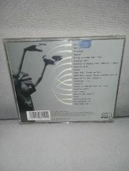 Cd Ceza rapstar albümü. Orijinal. Disk 10 üzerinden 9 Sorunsuz çalışıyor koleksiyonluk.