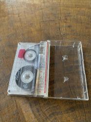 ÜMİT BESEN - YALNIZ KALDIM - KASET