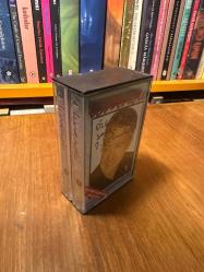 Zülfü Livaneli = Unutulmayanlar : Best of Livaneli / Double 2 Kaset [ İMZALI ]
