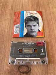 Ricky Martin - Vuelve Kaset
