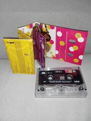 Kaset Grup hepsi 2 albümü. Orijinal. Sorunsuz çalışıyor koleksiyonluk