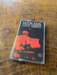 ELTON JOHN - LOVE SONGS - KASET