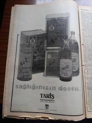Cumhuriyet Dergi Gazetesi - Turkish Newspaper - 4 Haziran 1979 - Bülent Ecevit'i kızdıran kampanyanın öyküsü - Ne yiyoruz ne içiyoruz - makyajda Dünya dördüncüsüyüz - Ve Yine IMF - Dışişleri Bakanı Profesör Gündüz Ökçün - bir piyano maratoncusu Sovyet piyanisti Richter - porno salgını tüm dünyayı sardı - Cannes şenliği ve çıplaklar fotoğraf - et ve balık kurumu görevi sorunları - süt en gerekli besin - SEK İzmir fabrikası - Elvan gazozları - balık pazarında a'dan z'ye her şey satılıyor Fotoğrafı - Tariş zeytinyağları - ağzının tadını bilen bir sofra üstadı Mahmut Baler Fotoğrafı - lahmacunun yükselişi - 1979 Avrupa besin ödülü alan ETİ - bira kola gazoz savaşı - ünlü sanatçı Muazzez Abacı ile yine ünlü kabadayı Hasan Heybetli ilişkisi Fotoğrafı - Schweppes gazoz - Jane Fonda'nın yatak odası ve FBI - Filiz makarna - Besin Üstün Piliç - bakkalın kızı Margaret Thatcher İngiltere başbakanı Fotoğrafı - uzayda soğan da yetiştirildi - Efes Pilsen Bira - Komili - Pınar Süt ürünleri - Gima