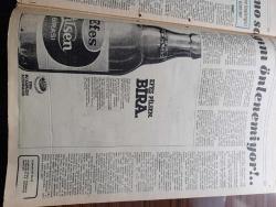 Cumhuriyet Dergi Gazetesi - Turkish Newspaper - 4 Haziran 1979 - Bülent Ecevit'i kızdıran kampanyanın öyküsü - Ne yiyoruz ne içiyoruz - makyajda Dünya dördüncüsüyüz - Ve Yine IMF - Dışişleri Bakanı Profesör Gündüz Ökçün - bir piyano maratoncusu Sovyet piyanisti Richter - porno salgını tüm dünyayı sardı - Cannes şenliği ve çıplaklar fotoğraf - et ve balık kurumu görevi sorunları - süt en gerekli besin - SEK İzmir fabrikası - Elvan gazozları - balık pazarında a'dan z'ye her şey satılıyor Fotoğrafı - Tariş zeytinyağları - ağzının tadını bilen bir sofra üstadı Mahmut Baler Fotoğrafı - lahmacunun yükselişi - 1979 Avrupa besin ödülü alan ETİ - bira kola gazoz savaşı - ünlü sanatçı Muazzez Abacı ile yine ünlü kabadayı Hasan Heybetli ilişkisi Fotoğrafı - Schweppes gazoz - Jane Fonda'nın yatak odası ve FBI - Filiz makarna - Besin Üstün Piliç - bakkalın kızı Margaret Thatcher İngiltere başbakanı Fotoğrafı - uzayda soğan da yetiştirildi - Efes Pilsen Bira - Komili - Pınar Süt ürünleri - Gima