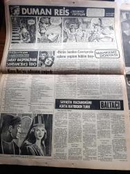 Gün Gazetesi - Turkish Newspaper - 28 Mart 1972 - 5 anarşist Ünye'de 3 ingiliz'i kaçırdı - Ünye Radar Üssünde görevli İngilizlerin apartmanlı bastılar ellerini bağlayıp ağızlarını bantladılar - Cihan Alptekin ve Ömer Ayna Fotoğrafı - Deniz Gezmiş ve iki arkadaşının davanın yeniden görüşülmesini isteği Yargıtay reddetti - Ankara merkez komutanı General Tevfik Türün 60 kişi ile ünye'ye gitti - Nihat Erim'in liderlere gönderdiği mektupta 7 madde bulunuyor - TRT'de bugünün programı - İstanbul'un en pahalı geçidi Aksaray'da Fotoğrafı - Fenerbahçeli basketbolcu Ferhan Baras han sahibi oldu - sinemanın küçük afetleri - öğrenci Zühal Üçmer henüz 15 yaşında fotoğraf - Ölü Yunus balıklarını sergileyen Ahmet kaptan günde 200 lira kazanıyor Fotoğrafı - eroin imparatorluğu - savaşta kazandığını aşkta kaybeden Türk Baltacı yazan Azmi Nihat Erman Yazı Dizisi - Duman Reis Akdeniz fırtınası yazan İsmet Bozdağ Çizen Ersin Burak - Bandırma'da vagonda mesai yapan bir resmi daire var Fotoğrafı