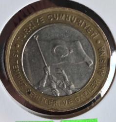 1 LİRA 2016  15 TEMMUZ PARASI