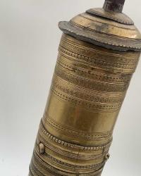 OSMANLI DÖNEM İŞLEMELİ BÜYÜK BOY PİRİNÇ KAHVE DEĞİRMENİ