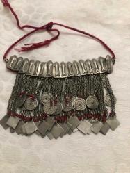 Bayan mercan işlemeli kolye