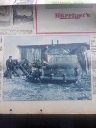 Hürriyet Gazetesi - Turkish Newspaper - 30 Aralık 1973 - Naim Talu başbakanlık görevine devam edecek - Fahri Korutürk'le görüşen Başbakan kabine için temaslara başlayacak - İsmet İnönü'nün heykelini parçalanmış ve başsız olarak bulduk - işte İsmet İnönü heykelinin bugünkü durumu Fotoğrafı - iki elin bomboş kaldı diyen Mevhibe İnönü televizyonu seyrettikçe ağladı - Taksim meydanı'na dikilecek İsmet İnönü heykeli bir barakada parçalar halindeydi Fotoğrafı - bu heykeli dünyaca ünlü heykeltraş Rudolf Belling yapmıştı - Ali Esin'e göre hava durumu - serbest kürsü herkese söz hakkı yöneten Tahsin Öztin - İzmir milletvekili Şinasi Osma üniversite mezunlarına askerlik yapmadan devlet dairesinde iş verilmeli dedi - Paris'te yakalanan 10 Türk'ün kimlikleri hala Türkiye'ye bildirilmedi - Türkiye Halk Kurtuluş Cephesi Savaşçıları - Aydın'da bir belediye başkanlık seçimi iptal edildi 20 kişi gözaltında - Bursa'da bir caddeye İnönü adı verilmesi teklifine AP ve Milli Selamet Partililer karşı çıktı