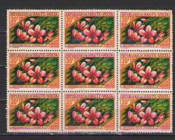 LOT.16 » Yukarı Volta  - Çiçekler  - damgasız - zamksız -  Tabaka parcası