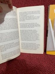 BERABER YÜRÜTTÜK BİZ BU YOLLARDA - Beraber Yürüdük Biz Bu Yıllarda ( 2 KİTAP )