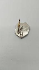 ROZET, BEŞİKTAŞIMIZ VE ATATÜRK ÜN MİNELİ VE GÜMÜŞ KAPLAMA KULLANILMAMIŞ KUTUSUNDA ÖZEL ROZETİ 598