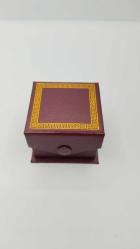 ROZET, BEŞİKTAŞIMIZ VE ATATÜRK ÜN MİNELİ VE GÜMÜŞ KAPLAMA KULLANILMAMIŞ KUTUSUNDA ÖZEL ROZETİ 598